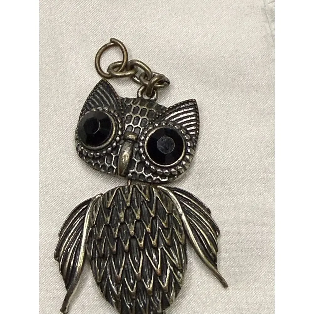 Vintage Metal Owl Black Eyes Pendant Necklace Chain Jewelry Pendant